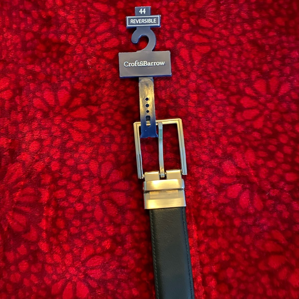 Croft & Barrow Reversible Men’s Belt. Size 44. XXL. Black/Brown. NEW. Width 1”